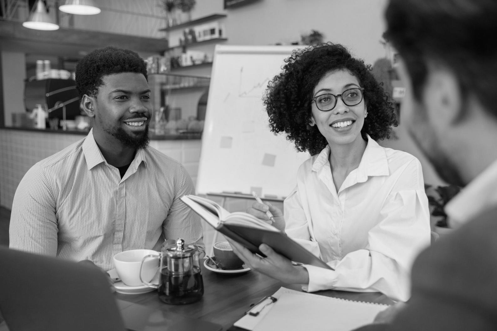 Learners studying technical SEO audit techniques online